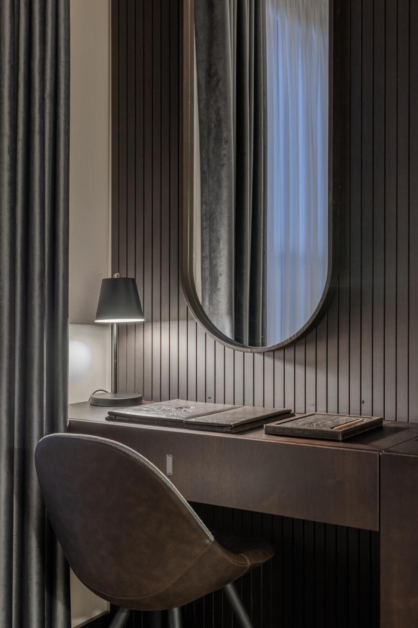 Derand Hotel Пристина Екстериор снимка