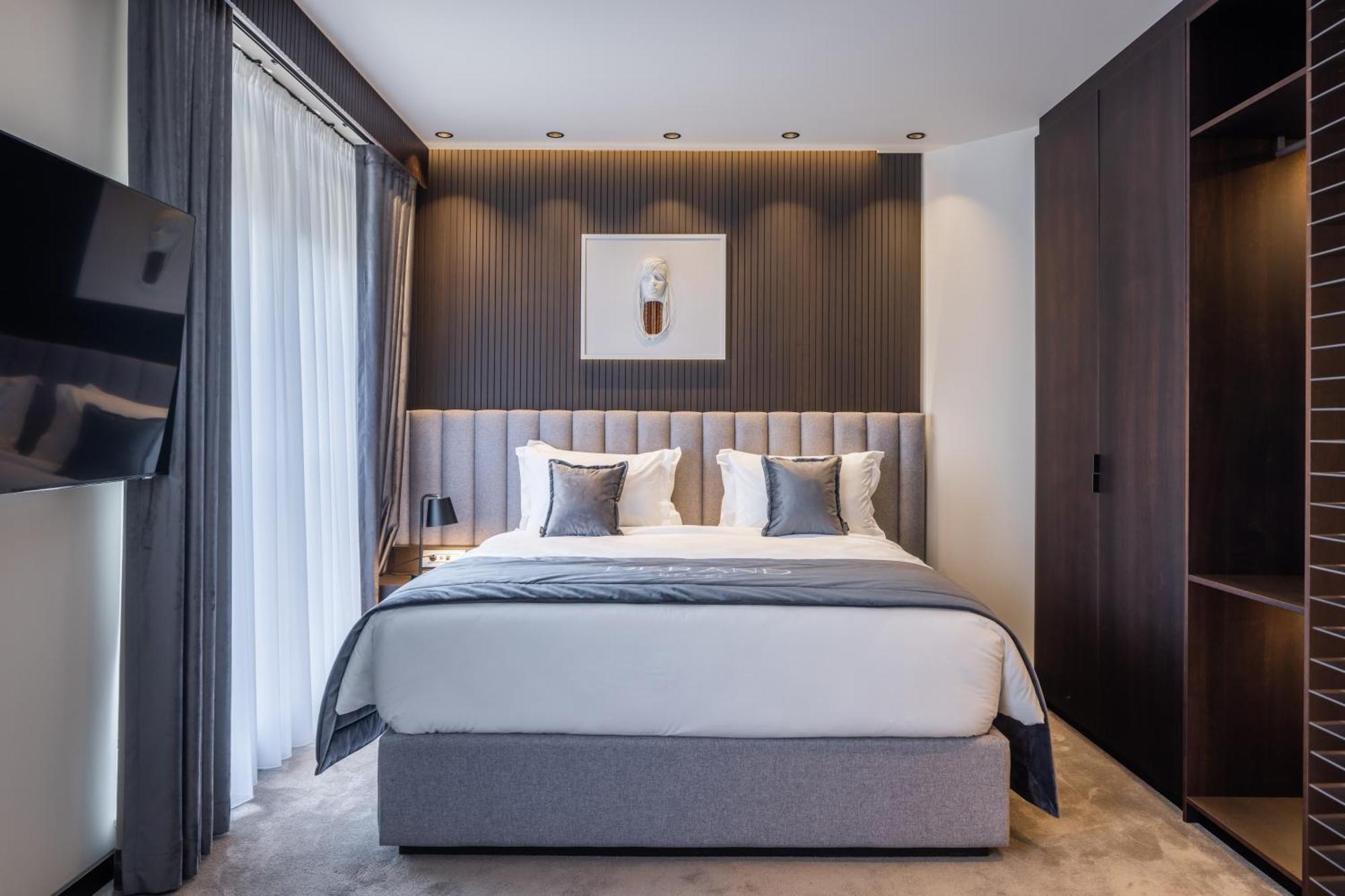 Derand Hotel Пристина Екстериор снимка