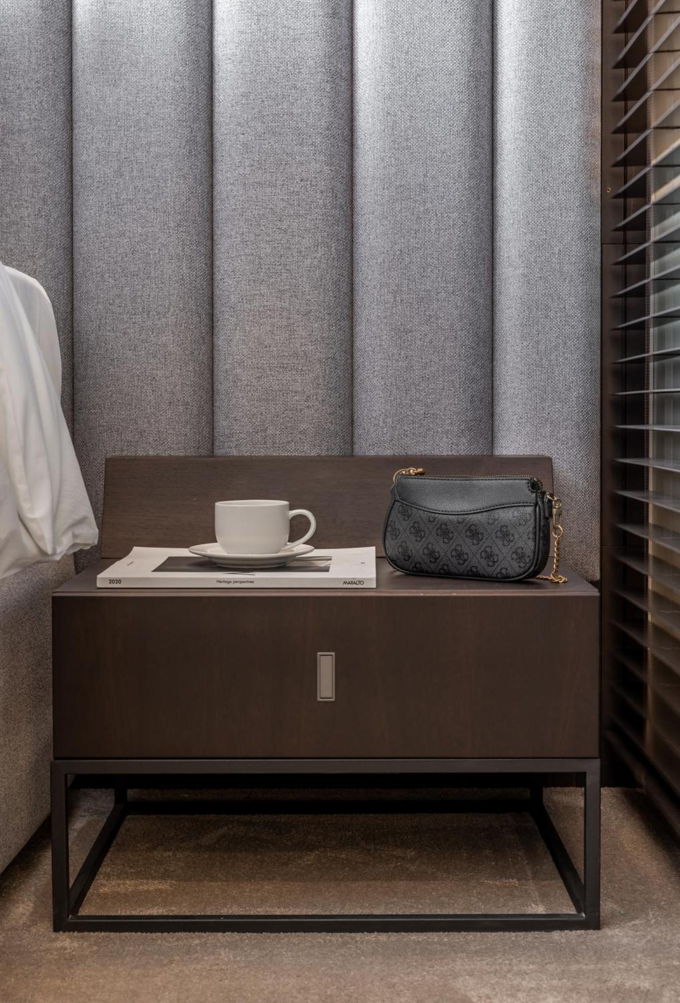 Derand Hotel Пристина Екстериор снимка