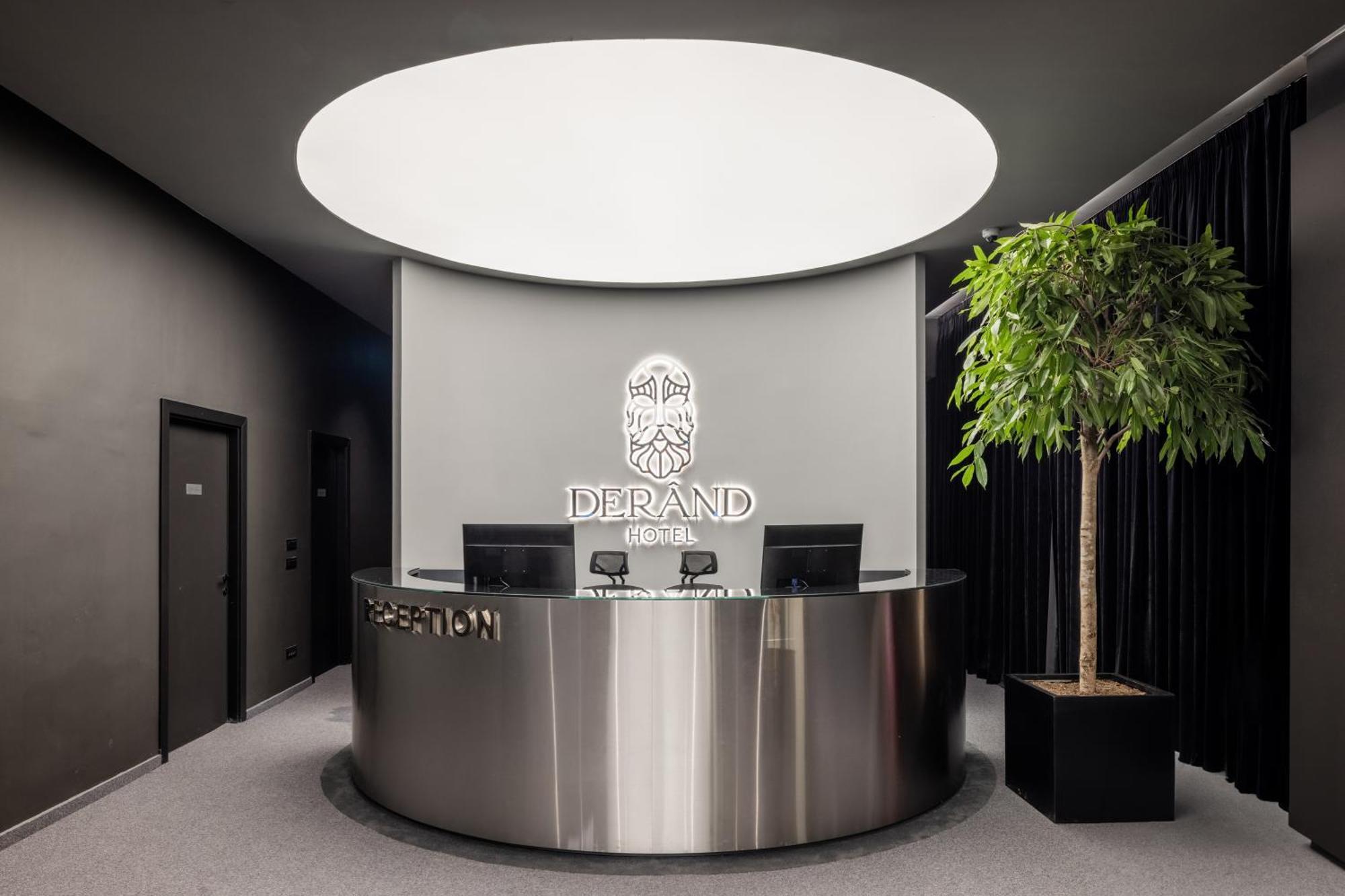 Derand Hotel Пристина Екстериор снимка