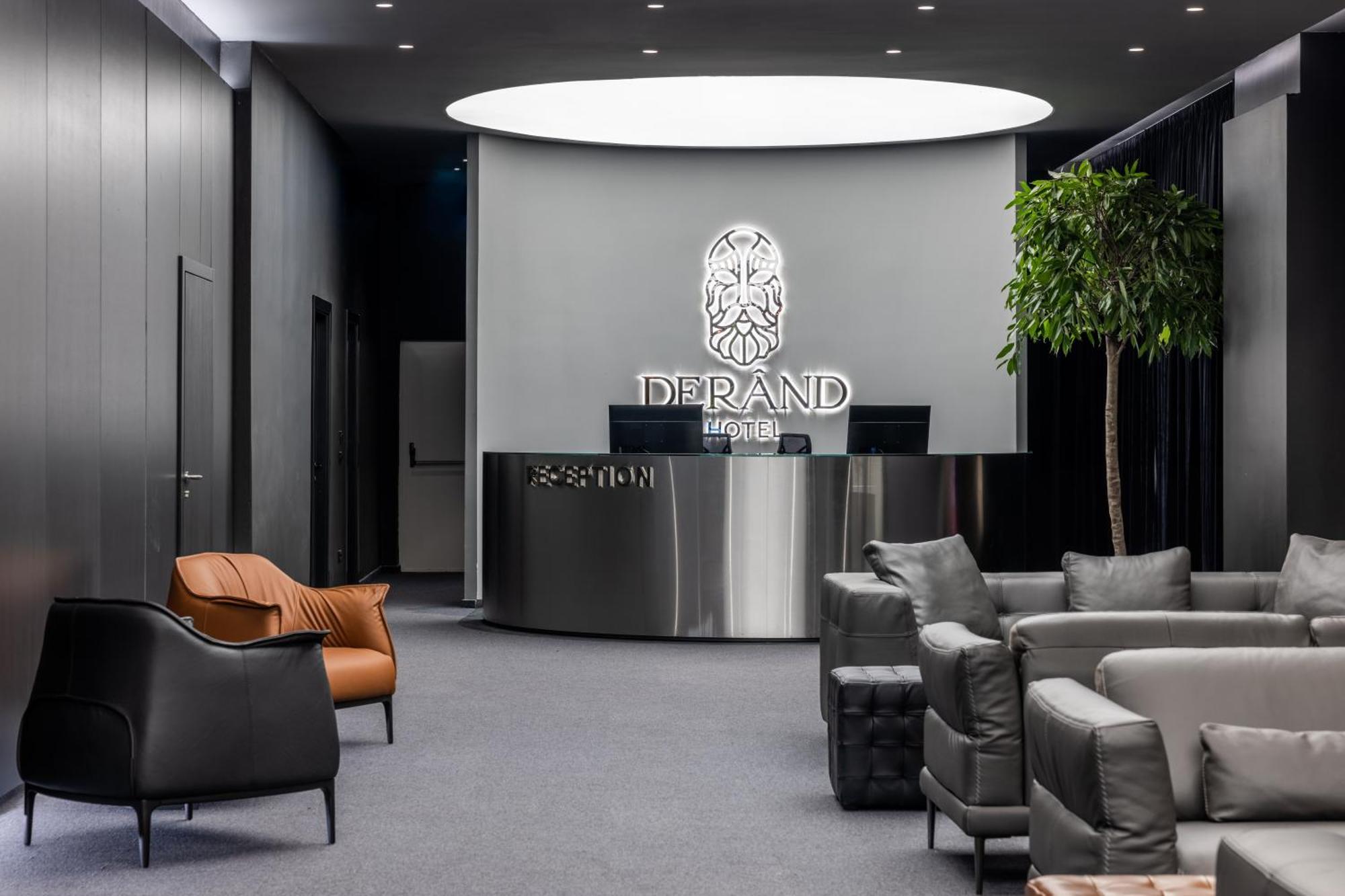 Derand Hotel Пристина Екстериор снимка